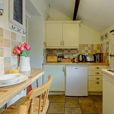 1 Bed In Wigton Oc-92218